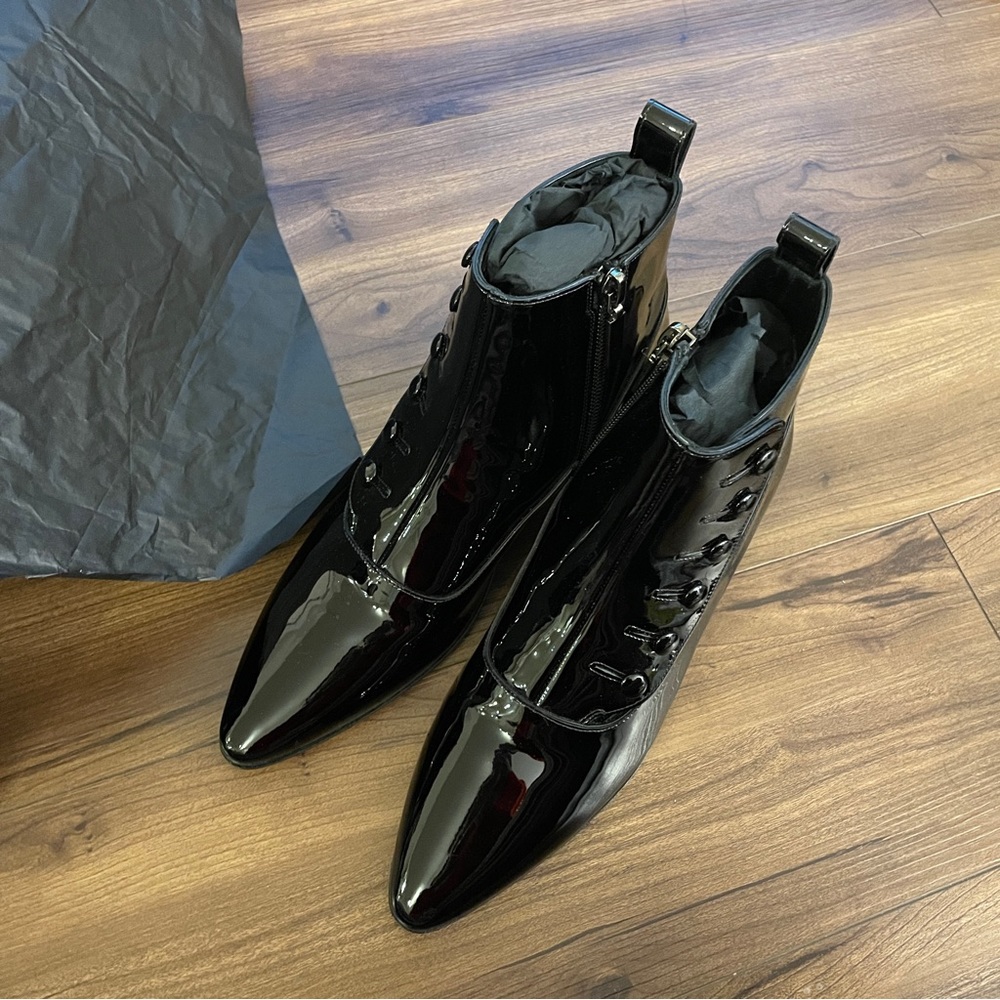 Saint Laurent Vernice glove boots NWT